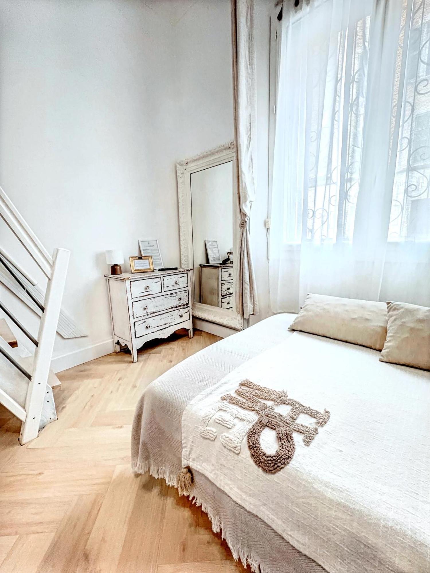 Mini Duplex 50M Du Vieux Port Apartman Cannes Kültér fotó